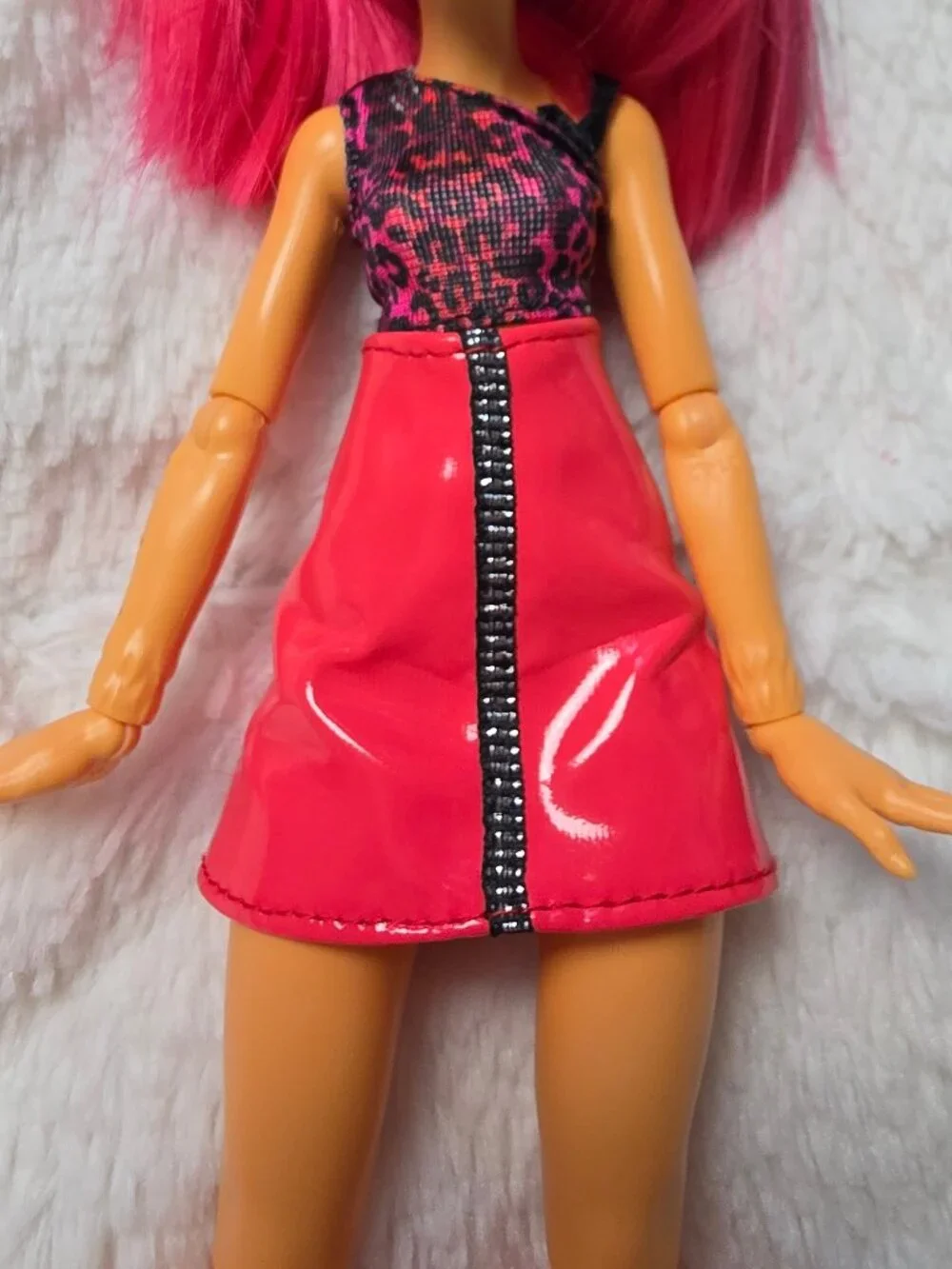 2023 Monster High Toralei Stripe Neon Frights Fashion Doll Mattel G3 Skulltimate